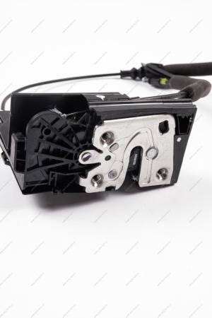 Замок LADA Vesta задней двери левый (электропривод) Lada LADA 8450007867