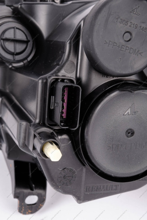 Фара правая (лампа H7) LADA Largus (FL) NEW Lada LADA 8450092036