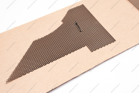 Защитная сетка радиатора LADA Xray Cross (фигурная) Дополниельное оборудование LADA 99999215004219