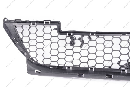 Решетка переднего бампера LADA Largus/Лада Ларгус нижняя Lada LADA 8450000249