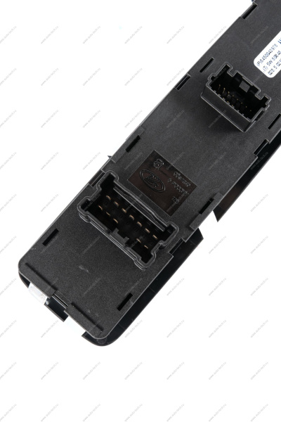 Блок управления стеклоподъемниками (4 кнопки, с джойстиком) AUTO LADA Vesta NG Lada LADA 8450043978