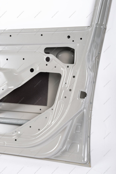 Дверь ВАЗ-1118/2190 передняя правая с отв. под молдинг (KALINA Cross) (катафорезный грунт Lada LADA 8460013508