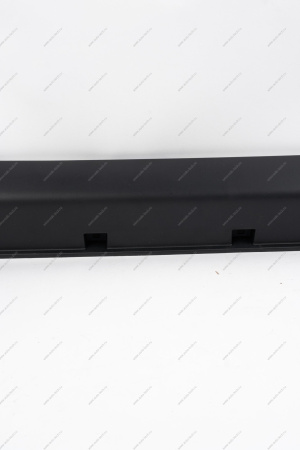 Облицовка LADA Largus Cross (FL) NEW порога правая с лентой Lada LADA 8450091634