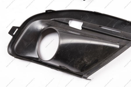 Облицовка переднего бампера под противотуманную фару правая +левая (FL) LADA GRANTA 2018 Кампласт КАМПЛАСТ-Т ООО г. Тольятти 8450100966+67