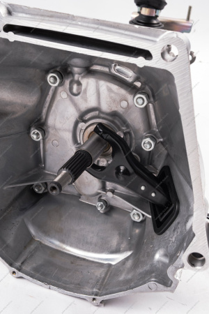 Коробка передач ВАЗ-2123 в сборе (фирм. упак. LADA) ORIGINAL Lada LADA 21230170001002