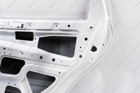 Дверь задняя ВАЗ-1118 правая крашенная 221 ледниковый АвтоВАЗ LADA 11180-6200014-221