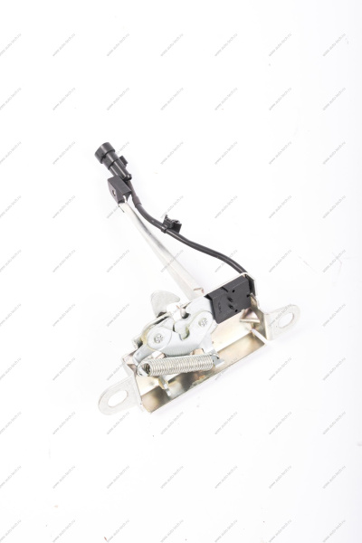 Замок капота с выключателем сигнализации открытого положения LADA Vesta/Веста АвтоВАЗ LADA 8450030956