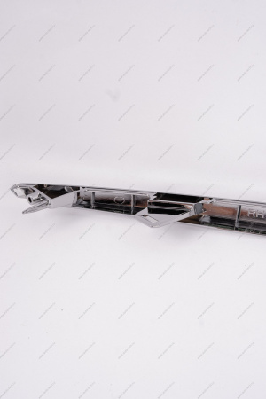 Молдинг переднего бампера верхний правый Lada Vesta SW Cross Lada LADA 8450031302