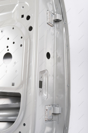 Дверь ВАЗ-1118/2190 задняя левая с брусом безопасности и прокладкой изоляционной (катафорезный грунт) Lada LADA 11180620001585