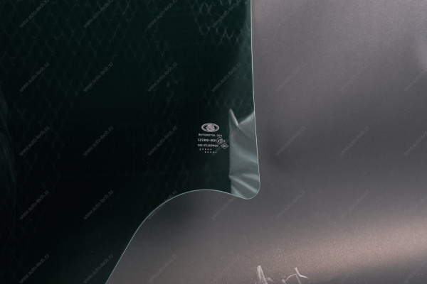 Стекло опускное задней левой двери (с усиленной тонировкой) (светопропускная способность 40%) LADA XRAY LADA LADA 823018581R