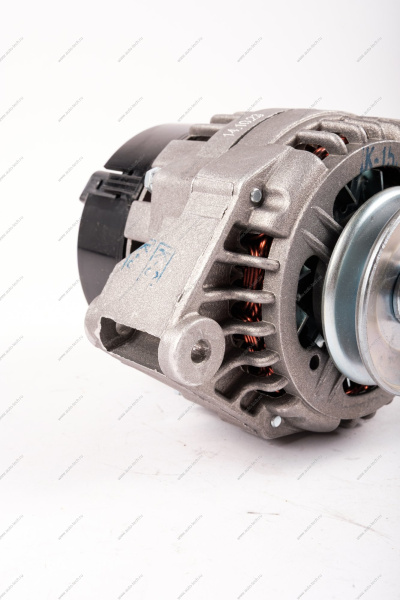 Генератор 110 A ВАЗ-21214 Lada LADA 8450083222