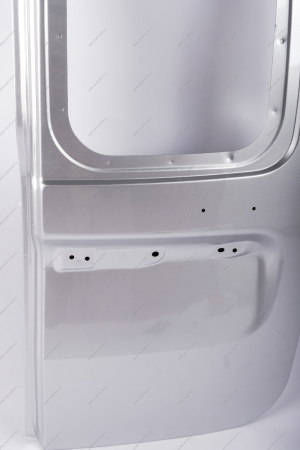 Дверь задка правая (под стекло) LADA Largus/Лада Ларгус крашеная 691 Платина (Серебристый) GAMMA GAMMA 901005637R-691-GAMMA