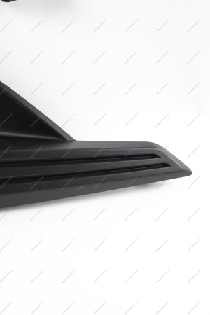 Облицовка ПТФ левая ( без отв под парктроник) LADA Vesta SW Cross FL Lada LADA 8450041570