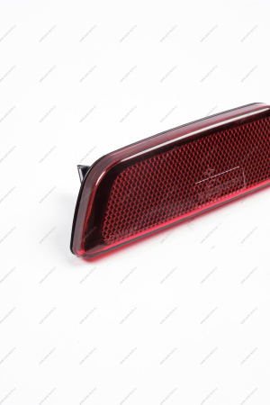 Световозвращатель LADA NIVA TRAVEL заднего бампера левый (катафот) Lada LADA 21230371613900