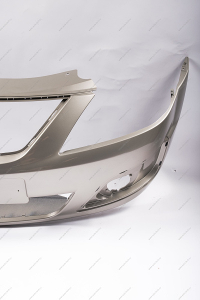 Бампер передний LADA Largus/Лада Ларгус крашеный 242 Серый базальт (Серо-бежевый) без заглушки под букс. крюк Lada LADA 8450000245-242