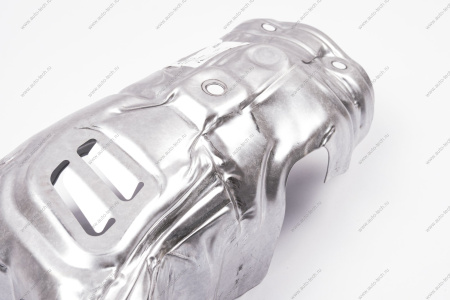 Экран термоизоляционный выпускного коллектора LADA Largus Renault RENAULT 298539845R