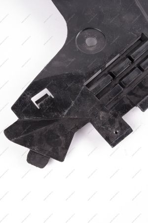 Защита переднего бампера LADA Largus/Лада Ларгус правая Рысь Рысь UPR13900001000