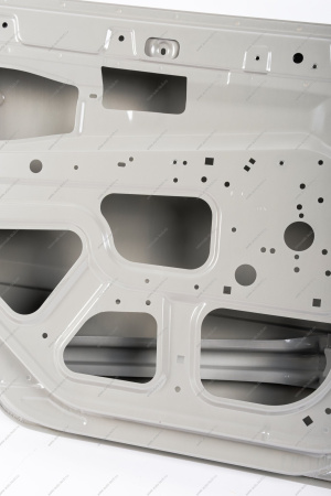 Дверь ВАЗ-1118/2190 задняя левая с брусом безопасности и прокладкой изоляционной (катафорезный грунт) Lada LADA 11180620001585