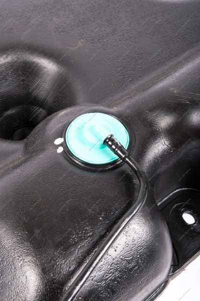 Бак топливный инжекторный пластик в сборе с ЭБН LADA Largus (р3м,р4м) ( без упаковки) Lada LADA 8450009499