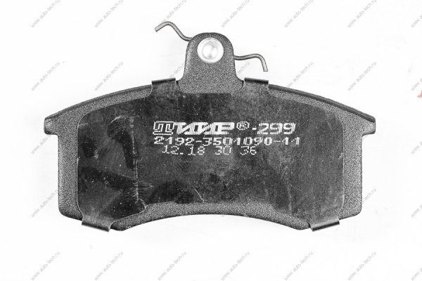 Колодки тормозные передние 4 шт к-т Datsun Nissan NISSAN 410805PA0B к-т