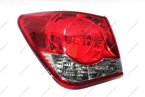 CHEVROLET Сruze Фонарь задний левый внешний Китай  CVCRZ09-740-L