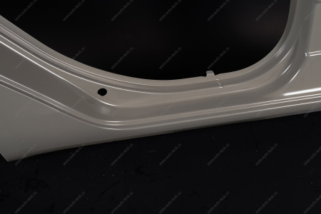 Боковина кузова Lada Vesta SW наружняя правая (крыло заднее+порог) (катафорез) Lada LADA 8450013745