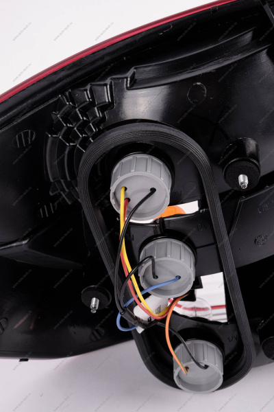 Фонарь ВАЗ-2190 задний правый (седан) (Автосвет) Lada LADA 21900371601000 Фонарь ВАЗ-2190 задний правый (седан) (Автосвет) Lada LADA 21900371601000