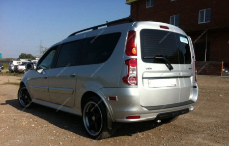 Клыки заднего бампера LADA Largus шагрень GAMMA LS-KZB-01