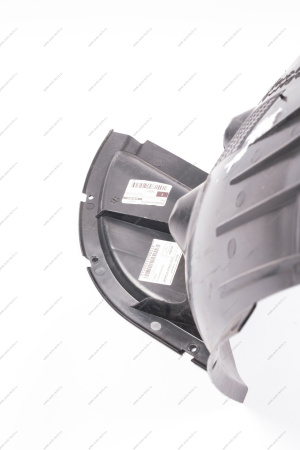 Кожух защитный ВАЗ-2170 левый (штатный) Lada LADA 21700-8403603-00