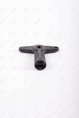 Болт крепления LADA Largus М8 4 шт колпака диска литого к-т ( С КЛЮЧОМ) Lada LADA 7700422600