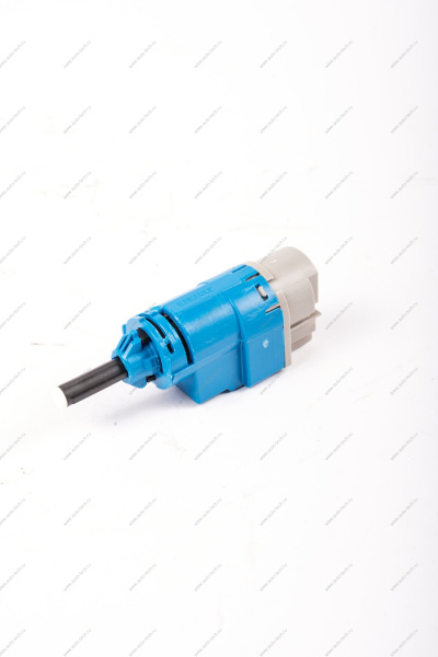 Выключатель педали сцепления (концевик) (датчик) Lada Largus Lada RENAULT 253255192R