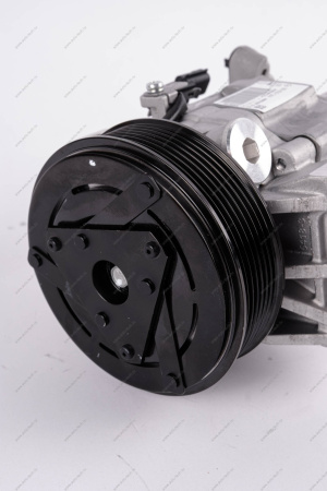 Компрессор LADA XRAY/Renault Logan II кондиционера двигат H4M Renault RENAULT 926000216R