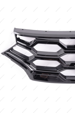 Решетка переднего бампера средняя LADA Vesta SW Cross NG Lada LADA 8450042842