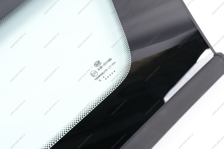 Стекло окна боковины правое с уплотнителем Lada Vesta SW/SW Cross Tinted (тонирован) Lada LADA 8450031896