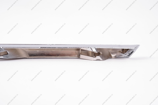 Молдинг переднего бампера верхний левый (хром) LADA Vesta FL/ Vesta SW Cross FL Lada LADA 8450040051