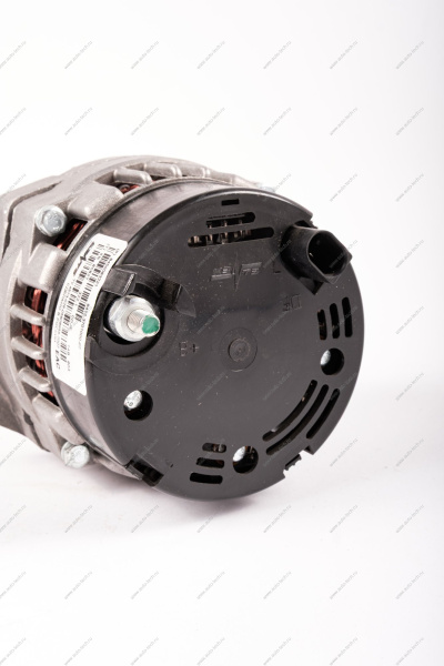 Генератор 80 A ВАЗ-21214 Lada LADA 8450083221