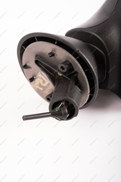 Зеркало правое Лада Ларгус/RENAULT Logan 2010-2013 мех. трос в сборе с накладкой противоослепляющее ГрандРиал Гранд РиАл GR01010