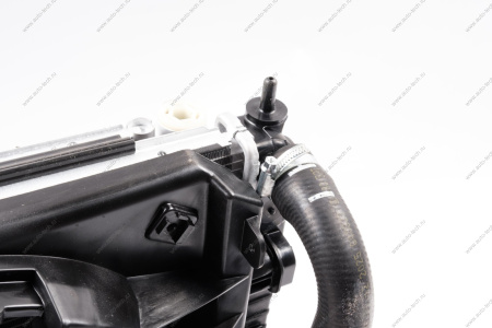 Радиатор охлаждения ВАЗ-2190 2015- + рад.конд. с 1 эл. вент.и патр. МКПП н/о в сборе Lada LADA 8450110797