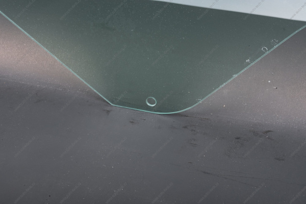 Стекло опускное задней правой двери (тонированное) (светопропускная способность 75%) LADA XRAY Lada LADA 823007313R