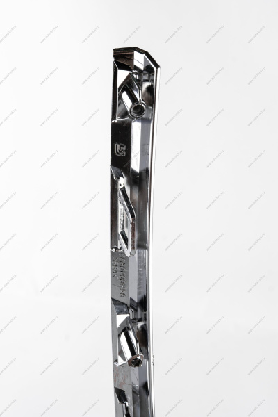 Молдинг переднего бампера верхний правый (хром) LADA Largus (FL) NEW Lada LADA 8450090634