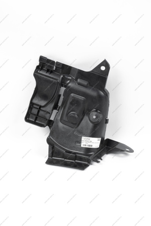 Щиток боковой переднего левого колеса LADA XRAY Renault RENAULT 638311798R