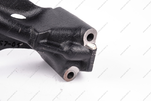 Кронштейн правой опоры двигателя 21129 (P4M) LADA Vesta ( нужны болты 2 шт 8450020520/8450030999) Lada LADA 21129100115701