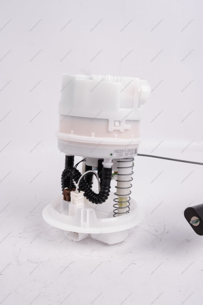 Насос топливный LADA Xray/ Logan (14-) Kaptur (16-) ORIGINAL Renault RENAULT 172022047R