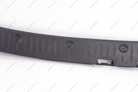 Накладка декоративная порога двери багажника (пластик) LADA Largus Lada LADA 8200415767