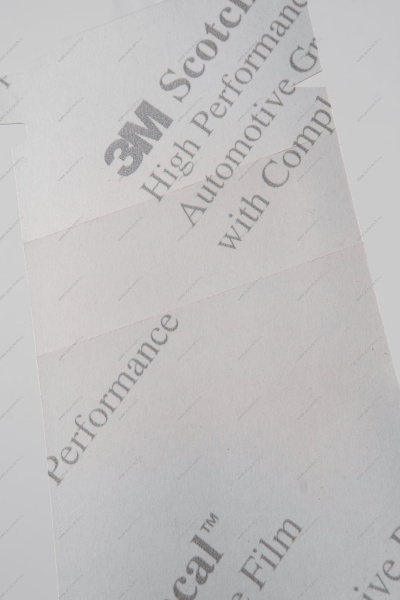 Накладка LADA XRAY передней стойки задней правой двери Lada LADA 8450022075