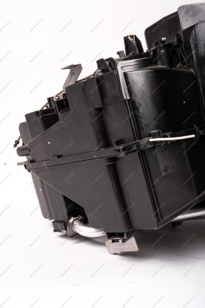 Модуль отопления, вентиляции и кондиционирования с рециркуляцией, с механическим (тросовым) приводом управления COMFORT Lada Vesta NG ( VALEO) Lada LADA 8450032252