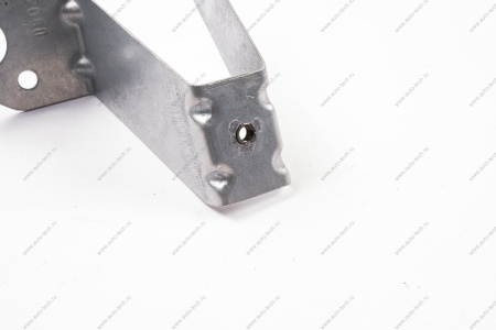 Кронштейн правого крыла Datsun боковой Nissan DATSUN 21950840315000