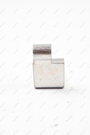 Звено неподвижное петли задней двери нижнее левое ВАЗ-1118 Lada LADA 11180620601730