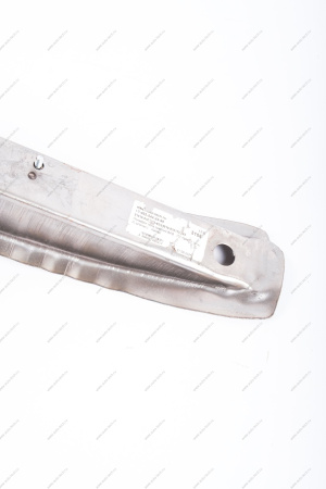 Лонжерон пола средний ВАЗ-2101 правый (гусь) (с шпильк.) Kamaz KAMAZ 21010-5101132-63