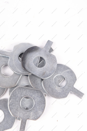 Шайба ВАЗ-2101 стопорная болта крепления звездочки распредвала Lada LADA 21010-1006022-00